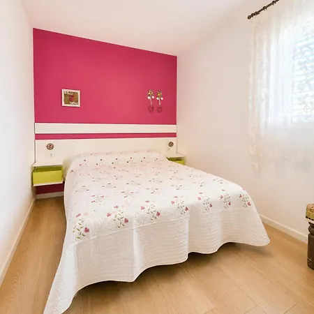 Sunny & Pool Apartment, Americas Appartement