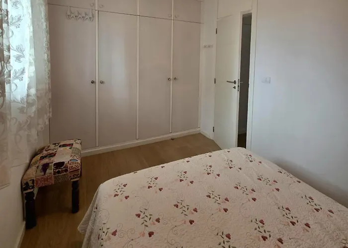 Sunny Acapulco Apartment, Americas